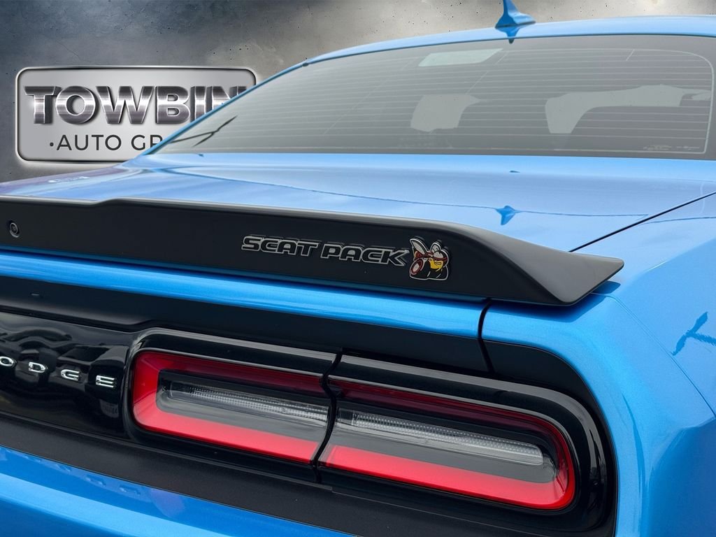 Used 2023 Dodge Challenger R/T Scat Pack RWD image 5