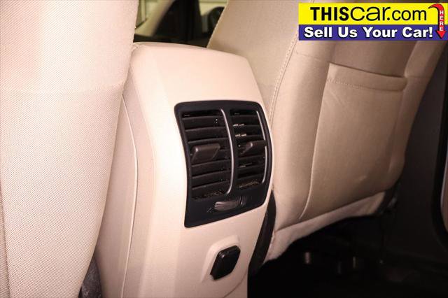 Used 2019 Ford Escape SE image 20