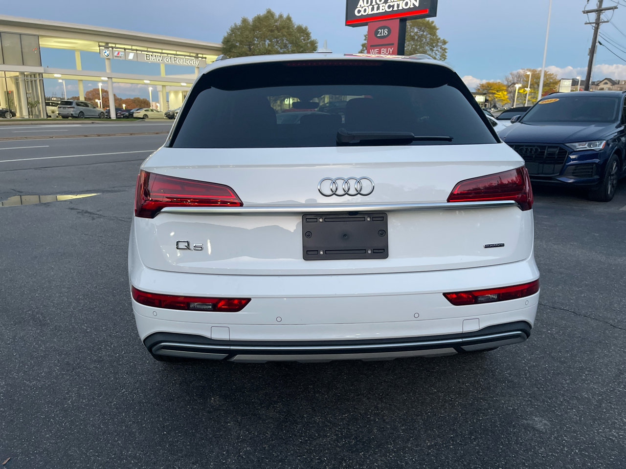 Used 2023 Audi Q5 2.0T Premium w/ Convenience Package image 11