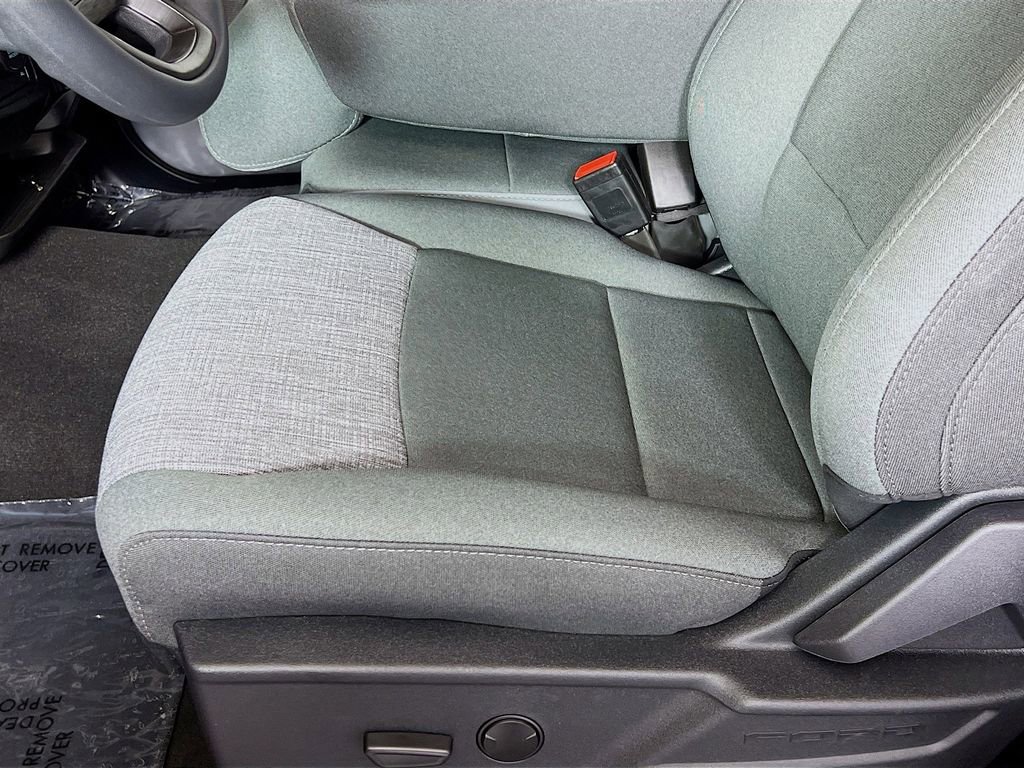 New 2025 Ford F350 XLT w/ Black Appearance Package image 23