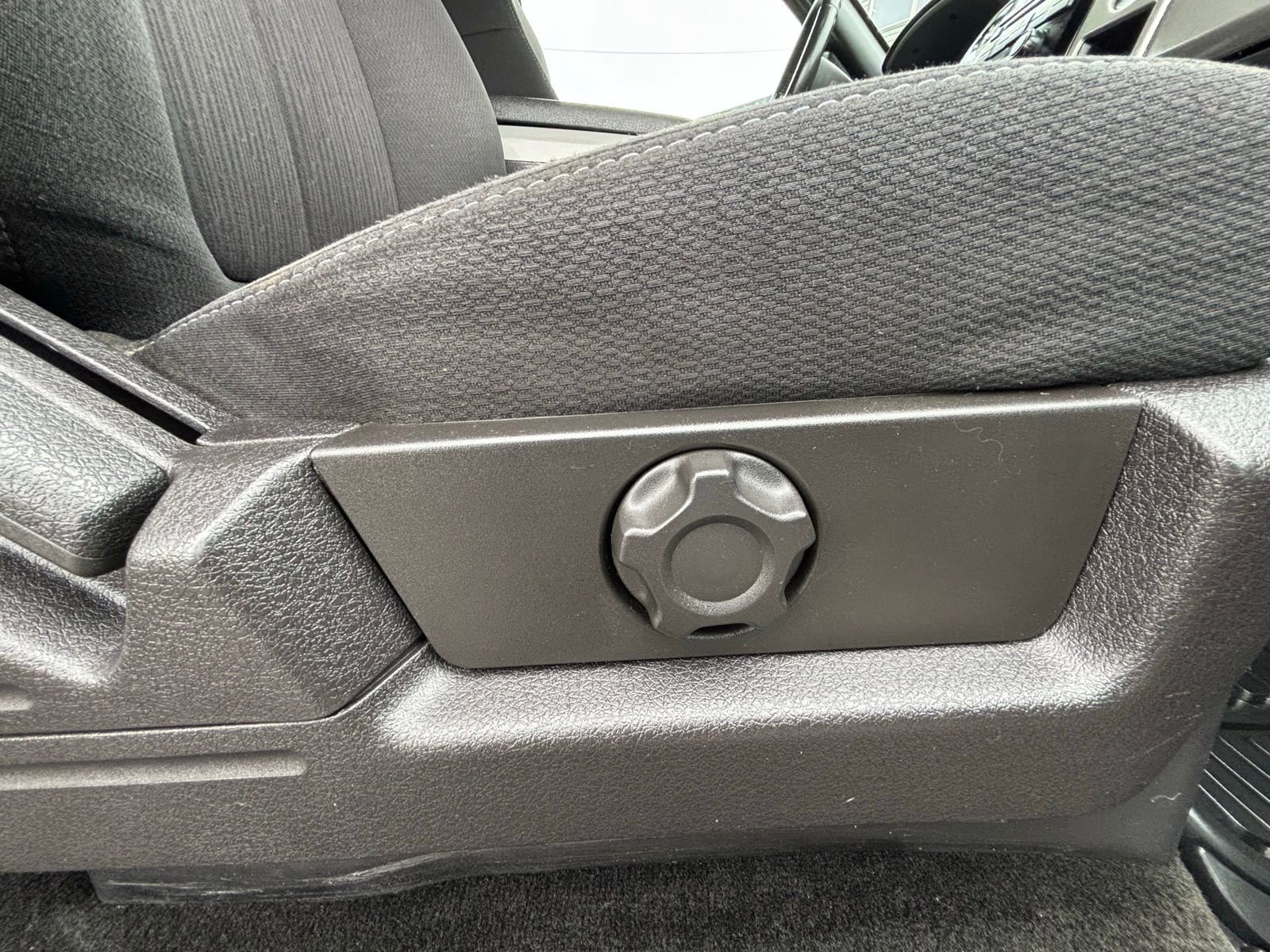 Used 2011 Ford F150 FX4 AWD/4WD image 19