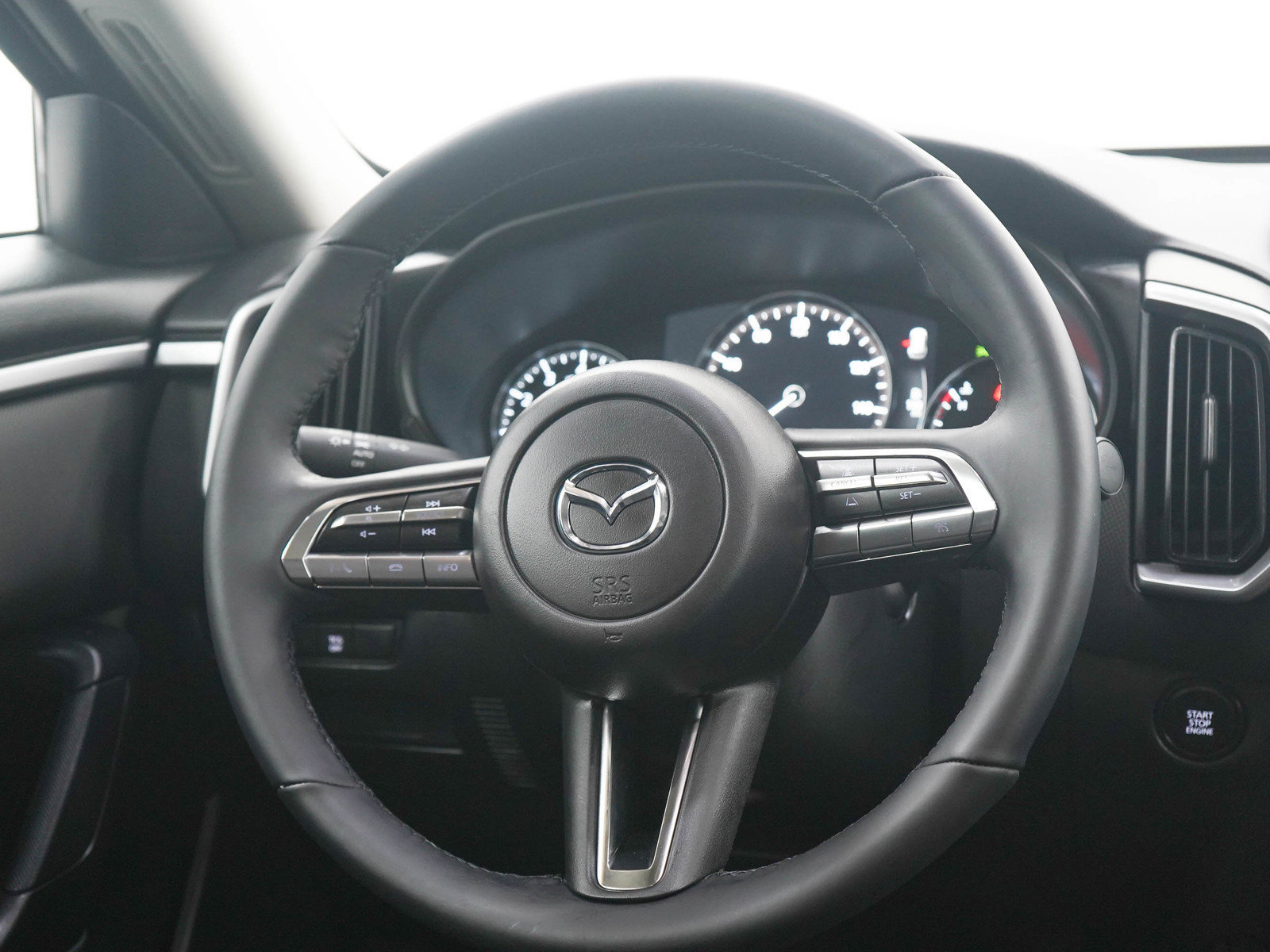 Used 2025 MAZDA CX-50 AWD 2.5 S w/ Select Package image 16