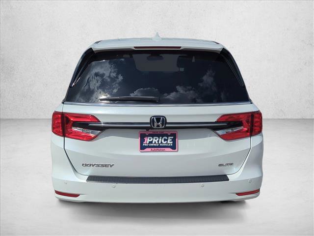 Used 2023 Honda Odyssey Elite image 6