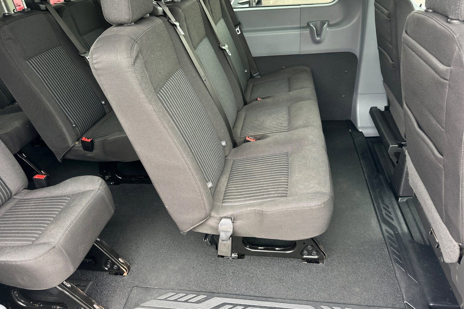 Used 2017 Ford Transit 350 XL RWD image 12