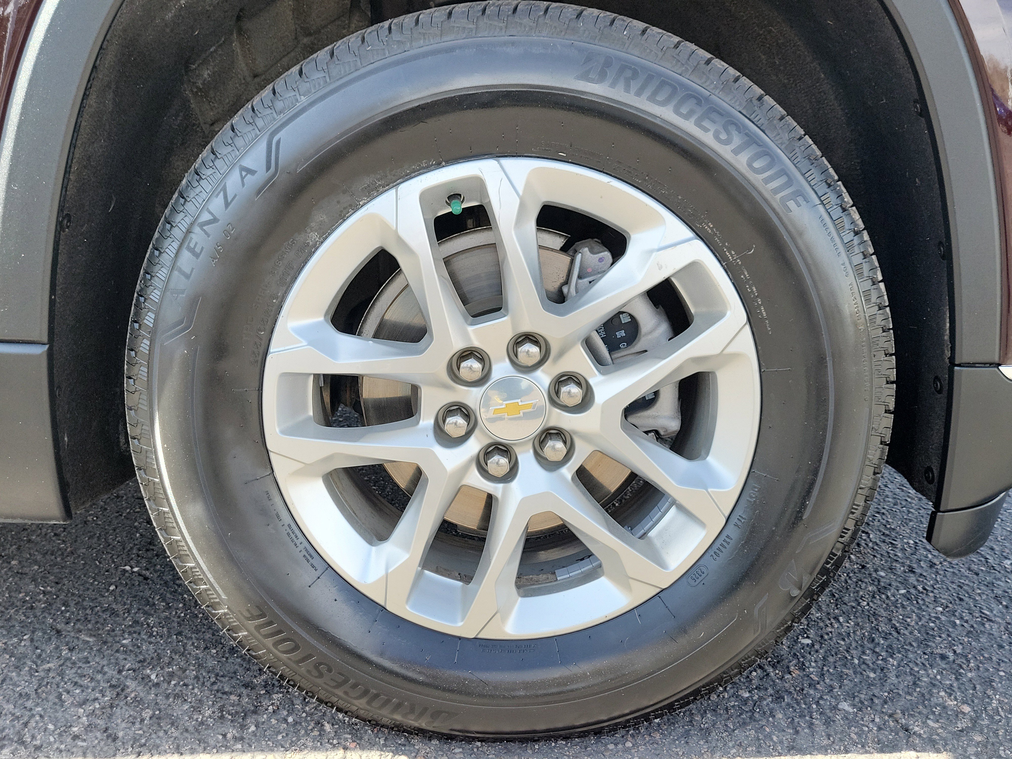 Certified 2021 Chevrolet Traverse LT image 21