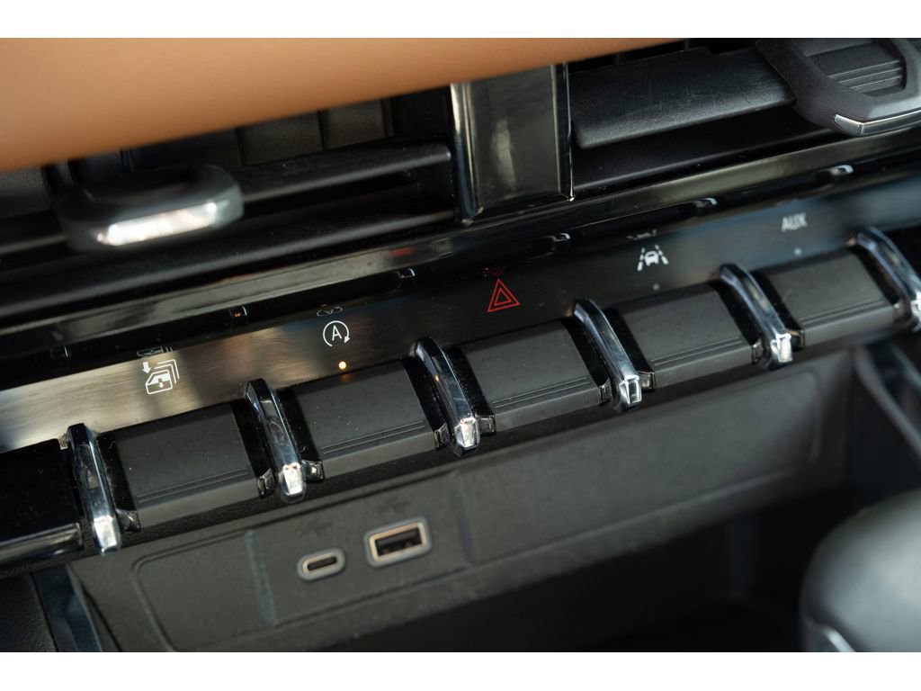 Used 2023 GMC Canyon AT4 w/ AT4 Premium Package AWD/4WD image 28