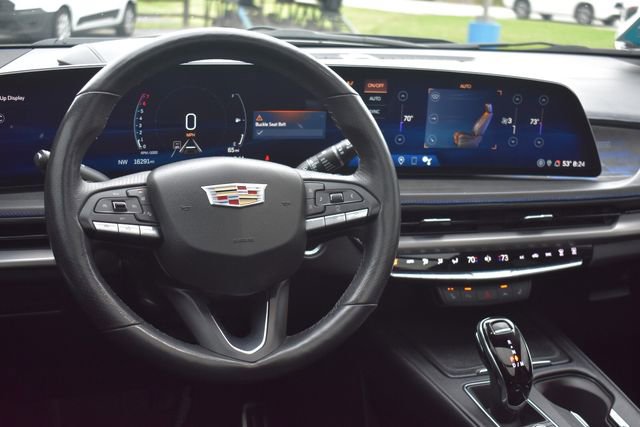 Certified 2024 Cadillac XT4 Sport w/ Technology Package AWD/4WD image 22