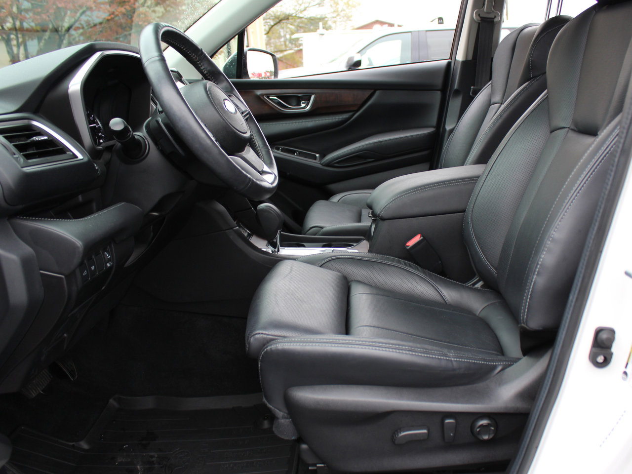 Used 2023 Subaru Ascent Touring image 18