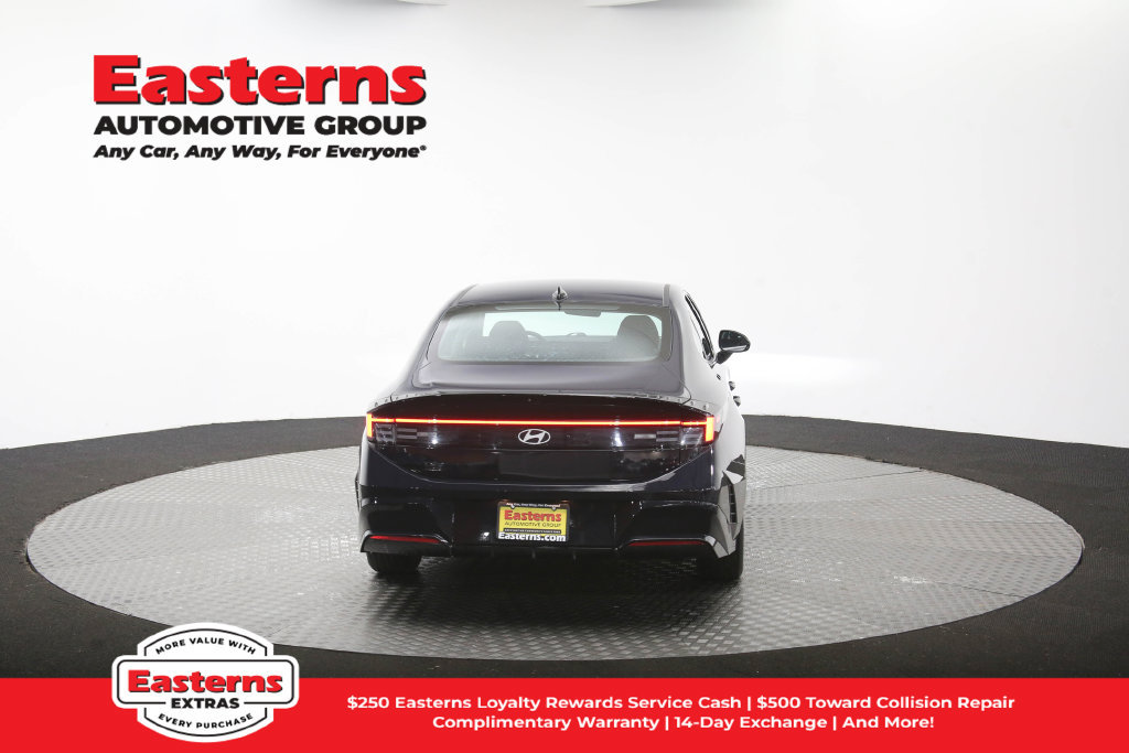 Used 2024 Hyundai Sonata SEL FWD image 38