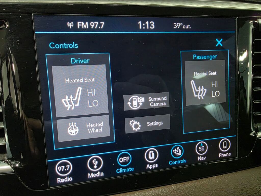 Used 2019 Chrysler Pacifica Touring-L Plus w/ Advanced Safetytec Group FWD image 16