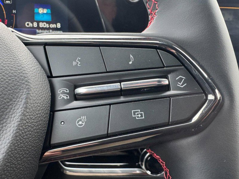 New 2026 Chevrolet Equinox RS w/ Safety and Technology Package image 12