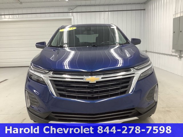 Used 2023 Chevrolet Equinox LT image 2