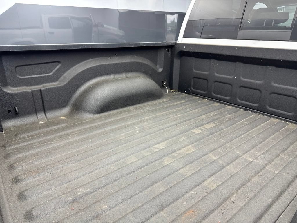 Used 2017 RAM 1500 Outdoorsman AWD/4WD image 39