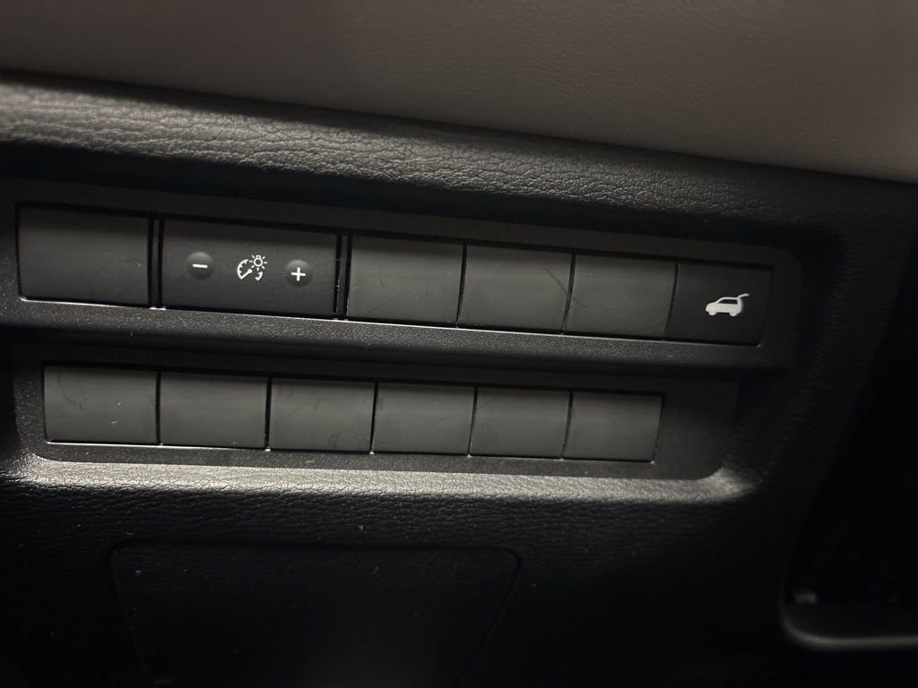 Used 2025 Mitsubishi Outlander SEL image 29