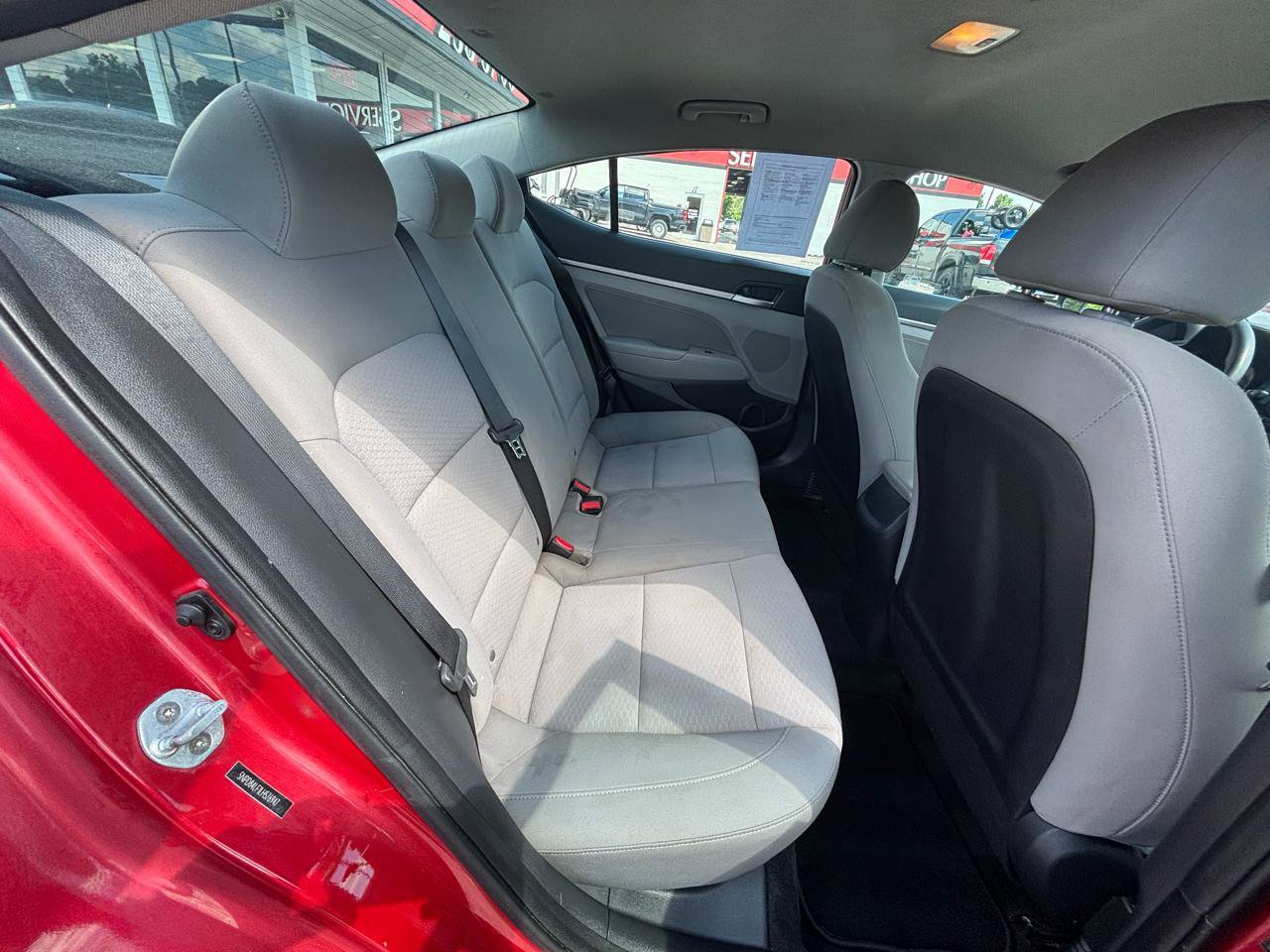 Used 2020 Hyundai Elantra SEL FWD image 12