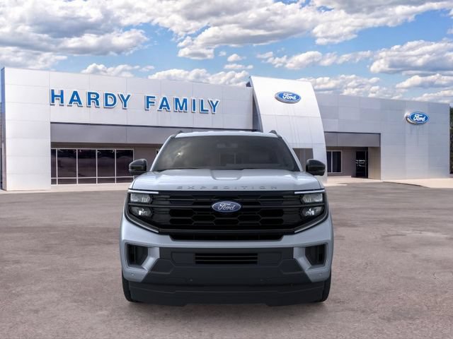 New 2026 Ford Expedition Active RWD image 6