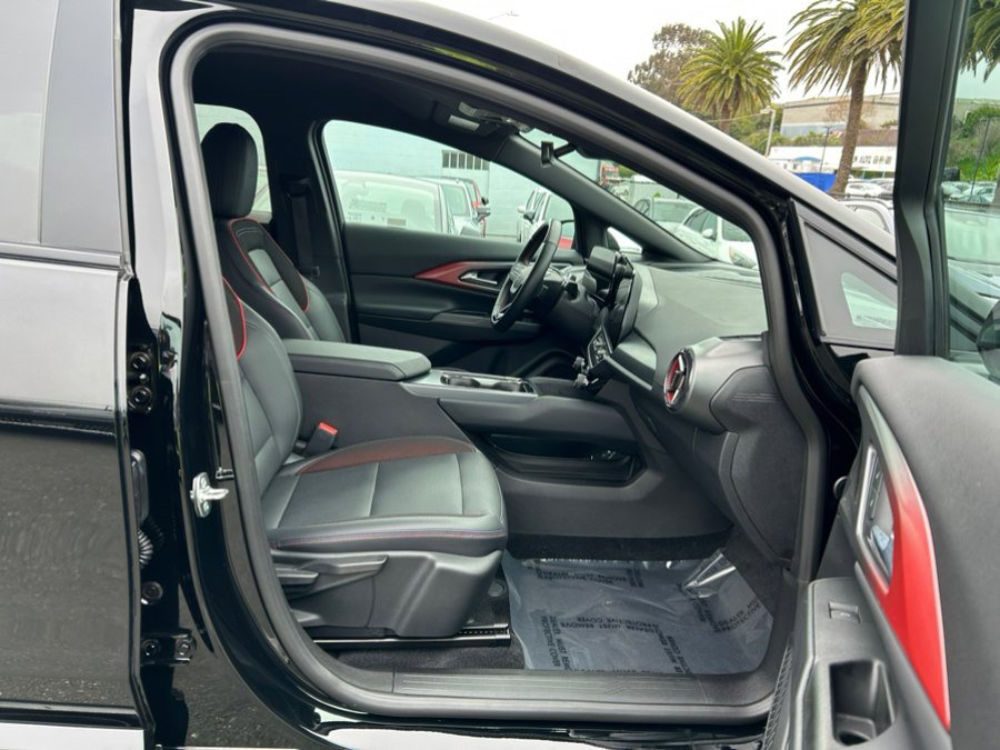 Used 2024 Chevrolet Equinox EV RS image 46