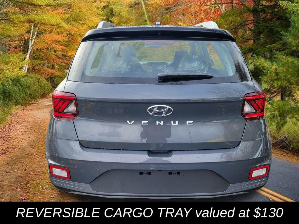 New 2026 Hyundai Venue SEL FWD image 4