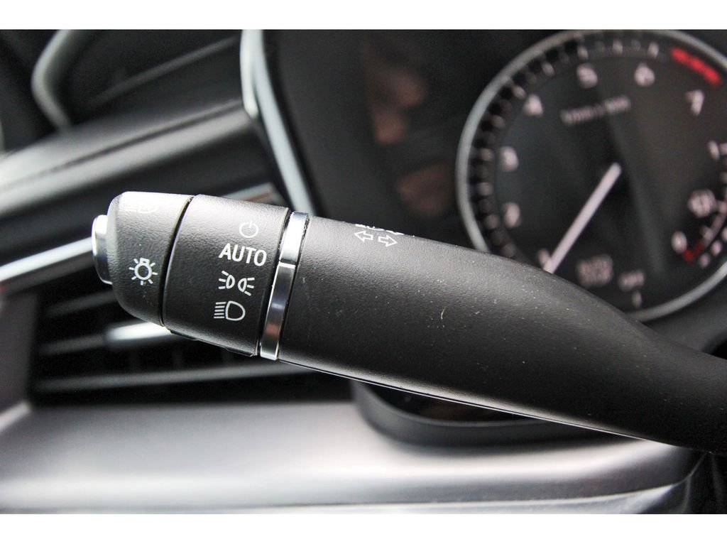 Certified 2023 Cadillac XT5 Luxury image 17