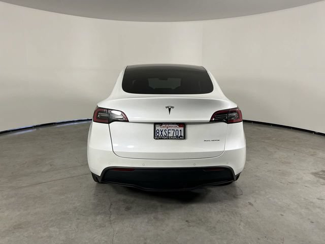 Used 2021 Tesla Model Y Long Range AWD/4WD image 7