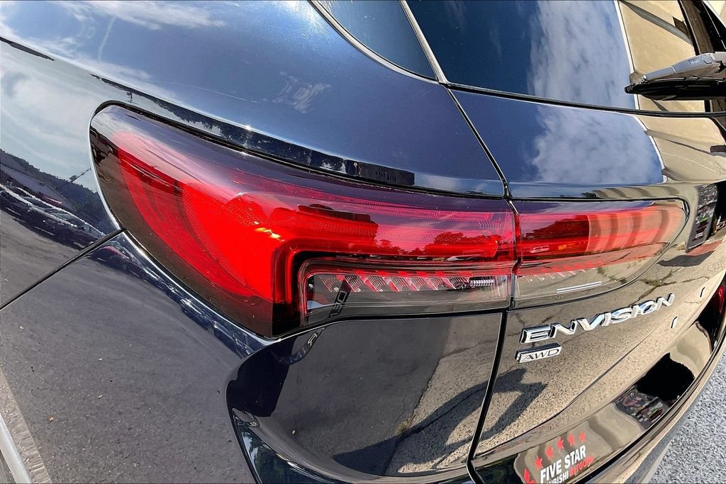 Used 2021 Buick Envision Preferred AWD/4WD image 28