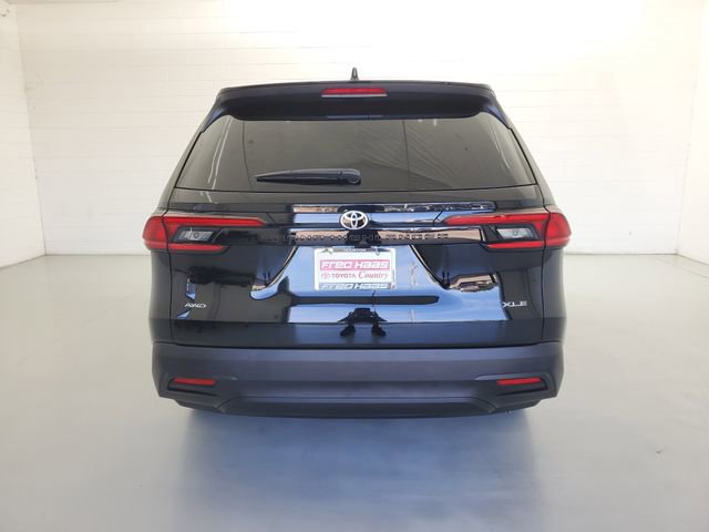 Used 2025 Toyota Grand Highlander AWD image 6