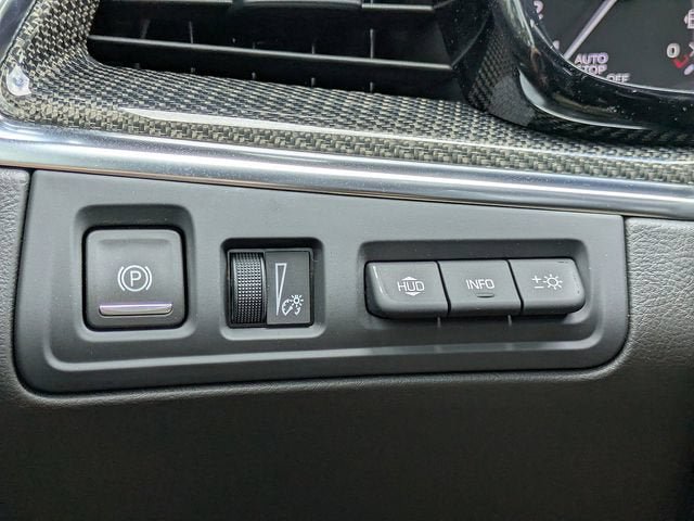 New 2026 Cadillac XT5 Sportv w/ LPO, Floor Liner Package AWD/4WD image 26