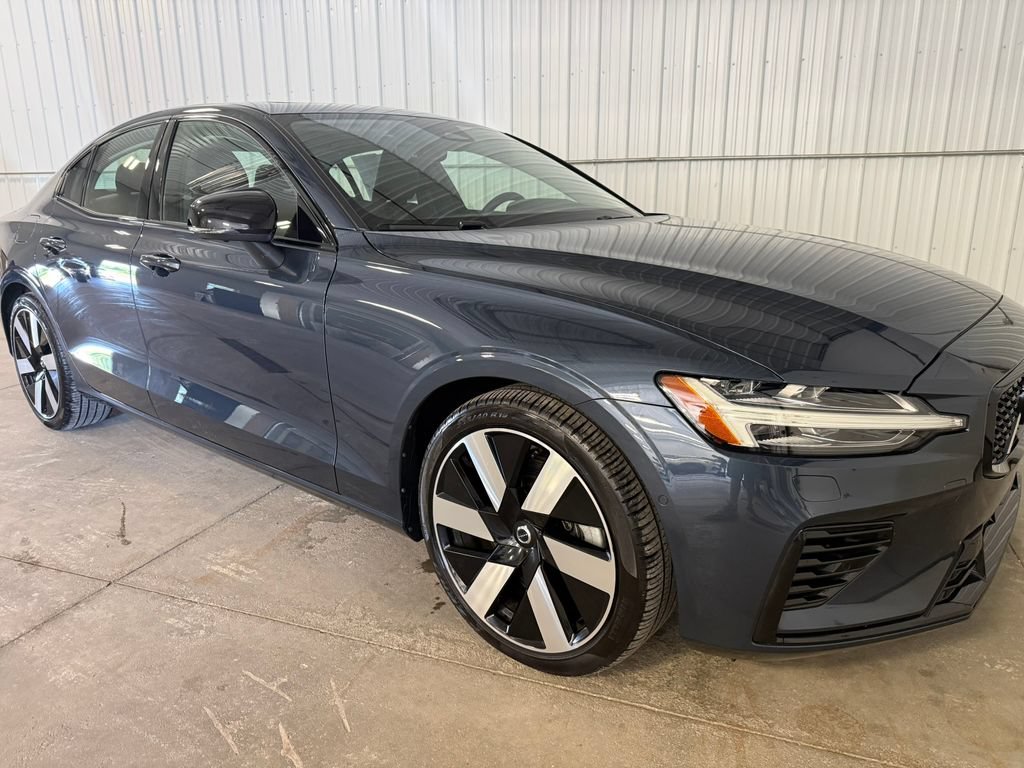 Used 2024 Volvo S60 T8 Plus w/ Climate Package AWD/4WD image 11