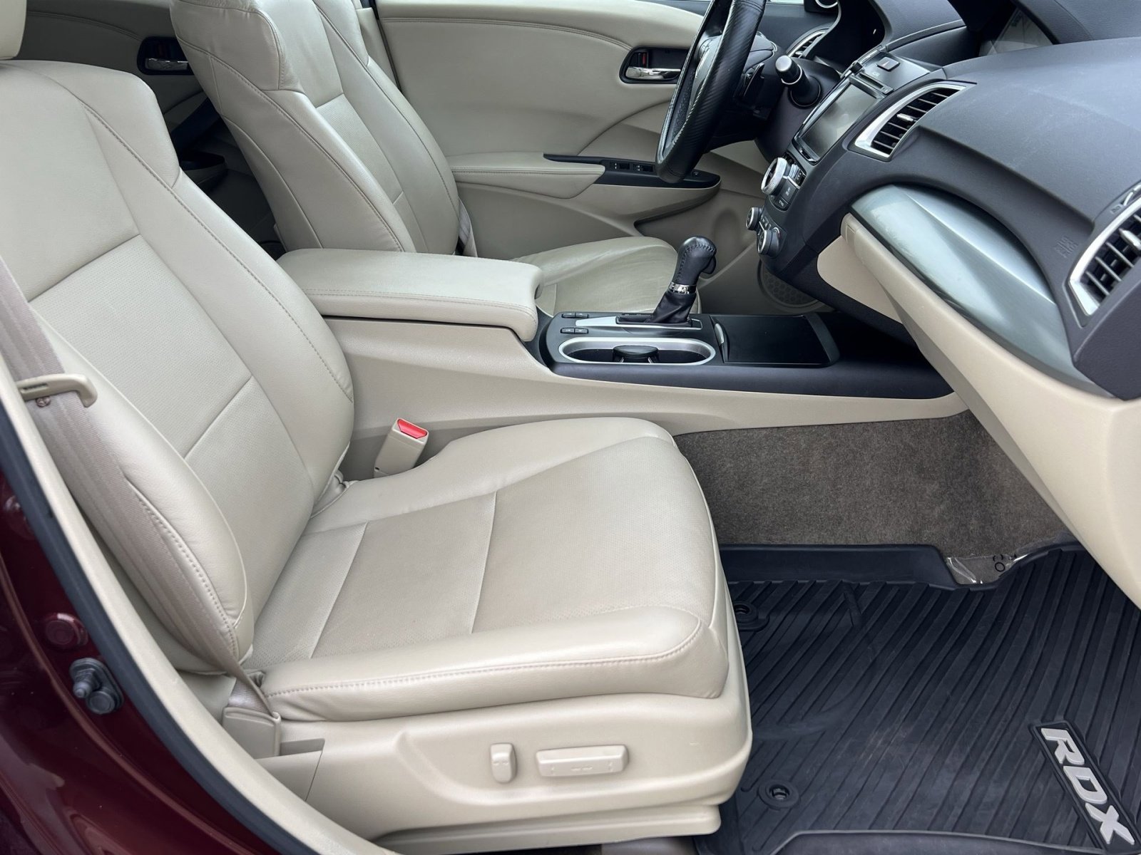 Used 2018 Acura RDX AWD w/ Advance Package image 30