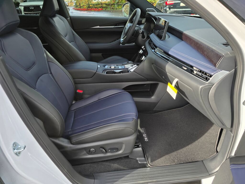 New 2026 INFINITI QX60 Sport image 11