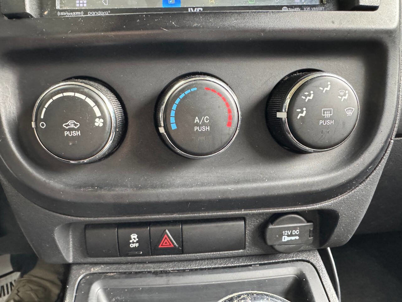 Used 2015 Jeep Patriot Sport w/ Power Value Group image 19