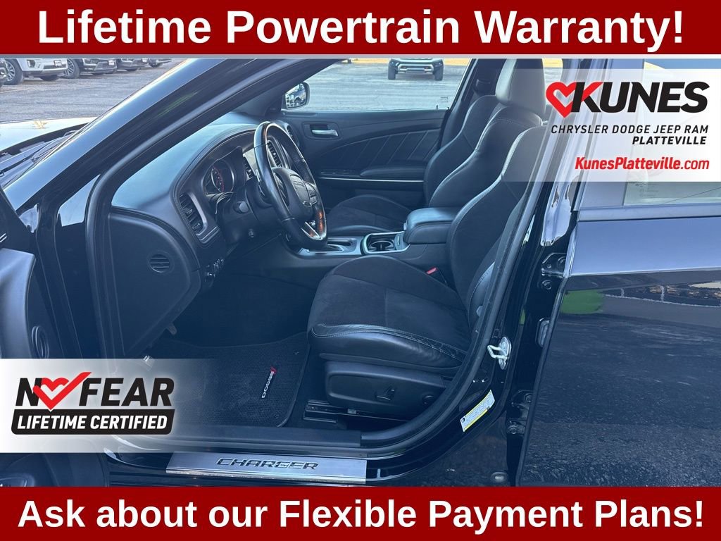 Used 2023 Dodge Charger R/T w/ Plus Group image 15