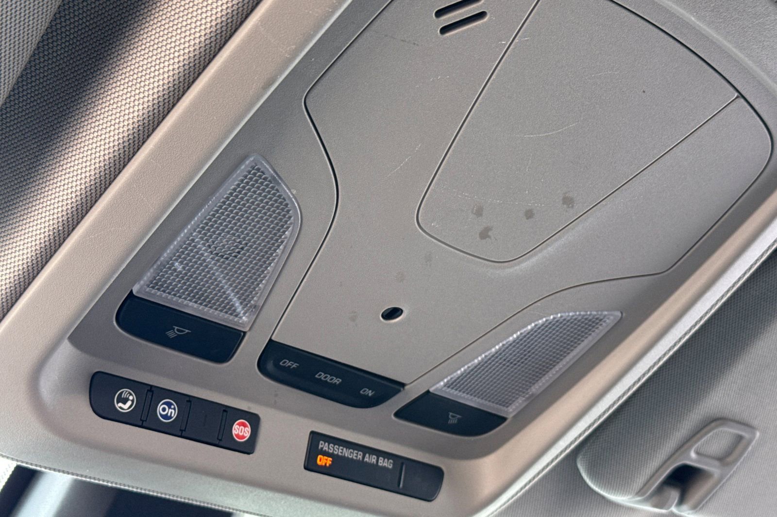 Used 2017 Chevrolet Impala LT image 24