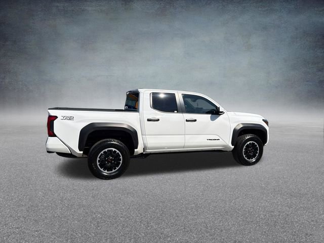 Used 2024 Toyota Tacoma TRD Off-Road image 4