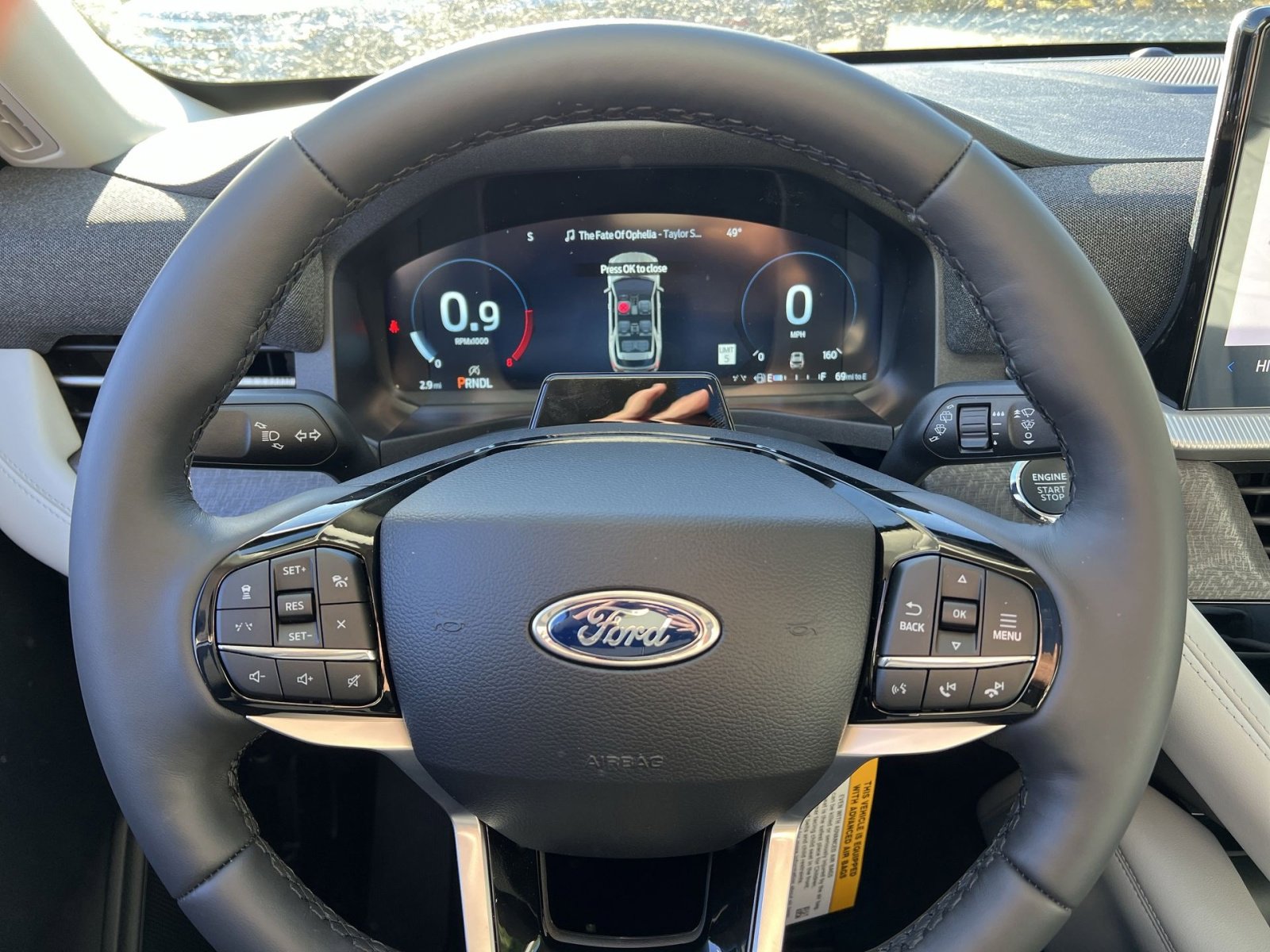 New 2026 Ford Explorer Platinum w/ LUX Leather Package image 16