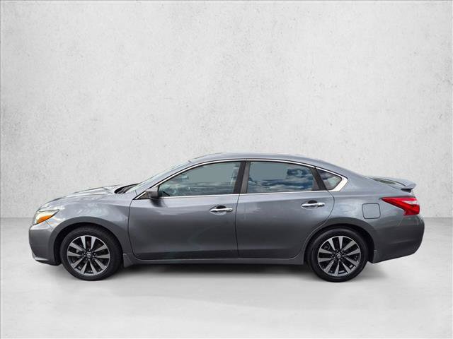 Used 2016 Nissan Altima 2.5 SV FWD image 9