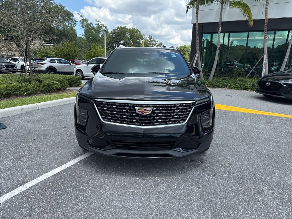 Used 2024 Cadillac XT4 Premium Luxury FWD image 14