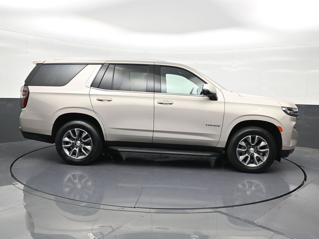 Used 2022 Chevrolet Tahoe LT w/ Luxury Package RWD image 7
