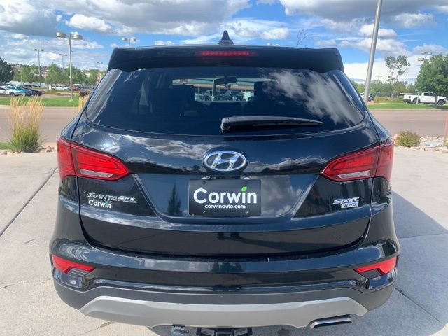 Used 2017 Hyundai Santa Fe Sport image 8