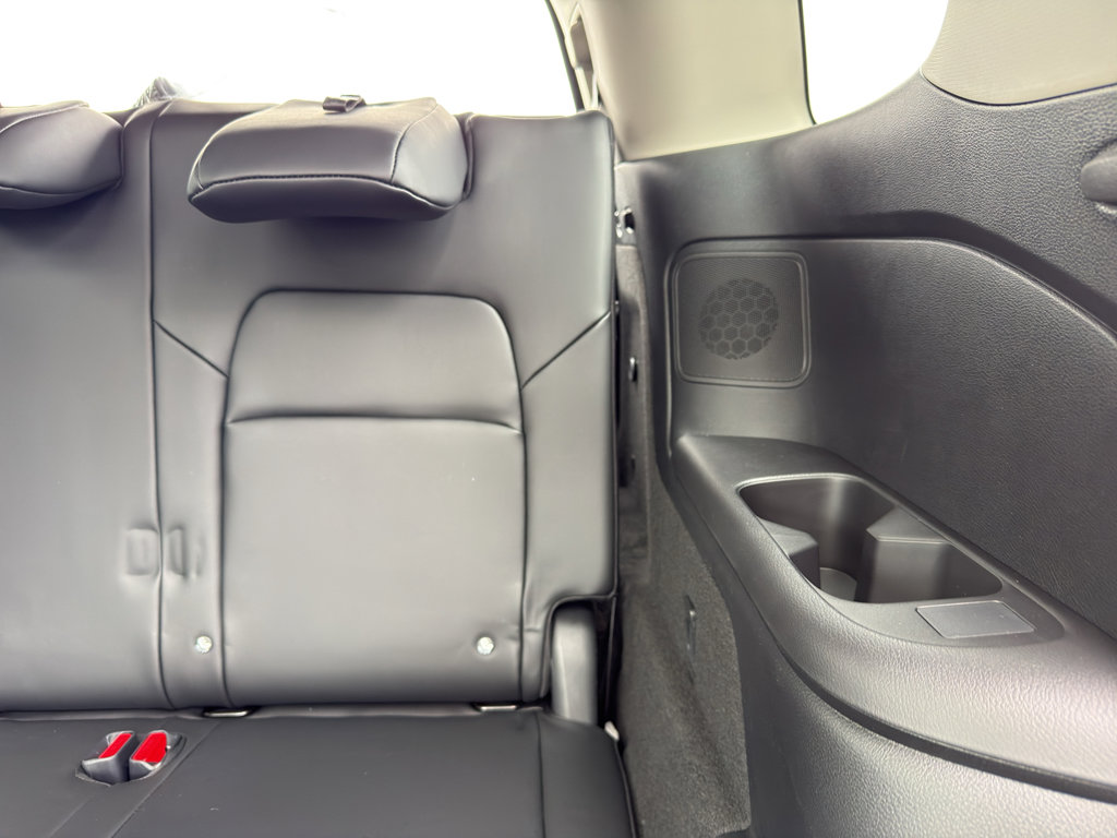 New 2026 Nissan Pathfinder SL image 37