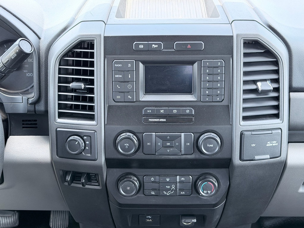 Used 2021 Ford F550 4x4 Crew Cab Super Duty w/ Power Equipment Group image 18