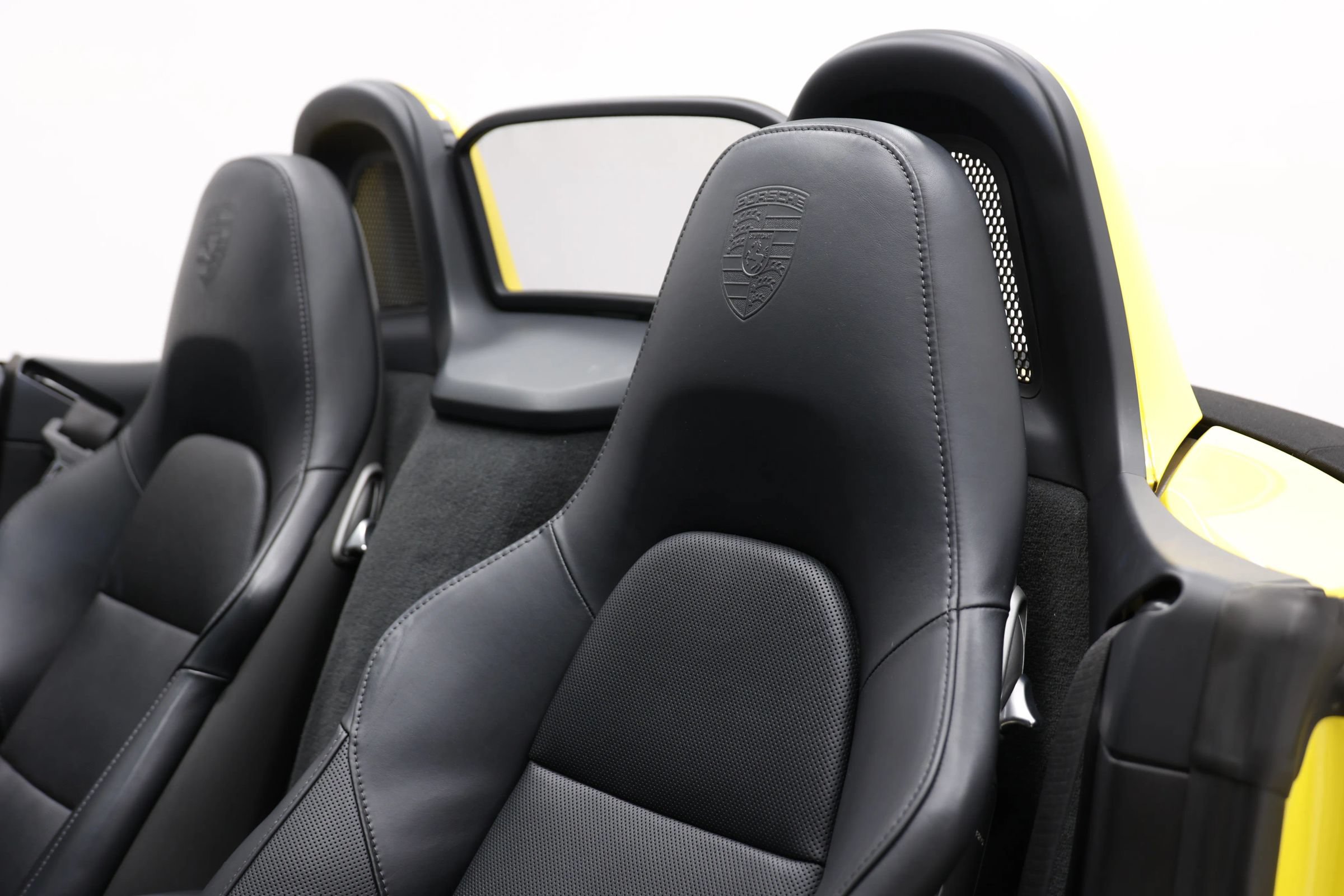 Used 2019 Porsche 718 Boxster GTS RWD image 18