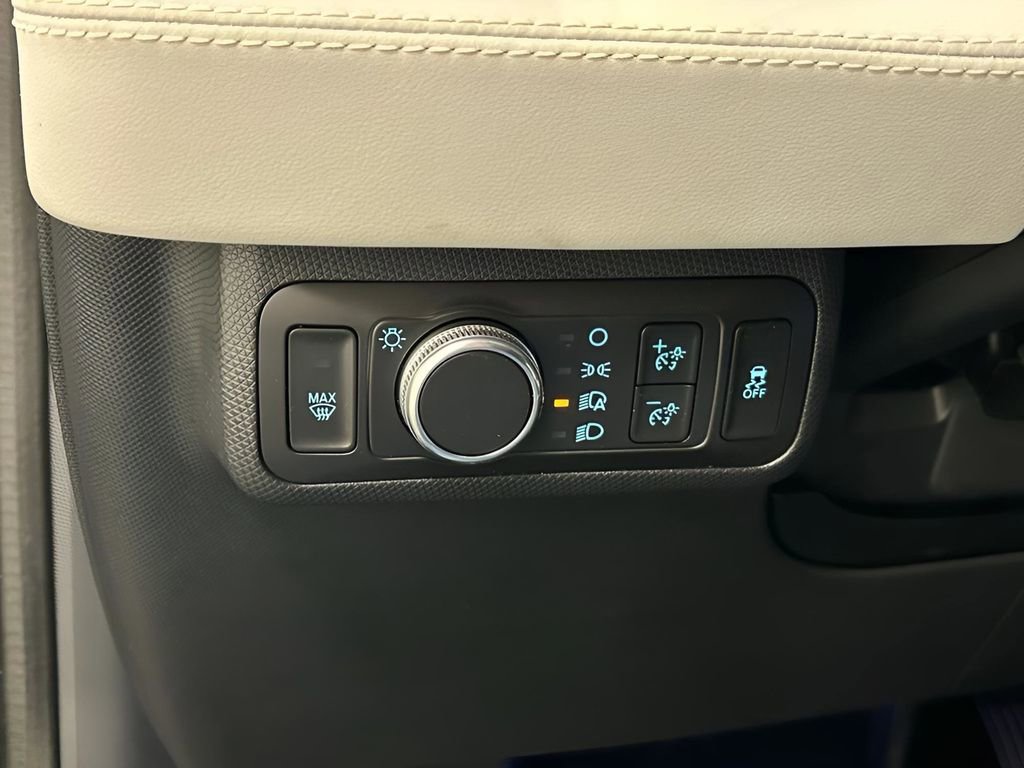 Certified 2021 Ford Mustang Mach-E Premium image 26