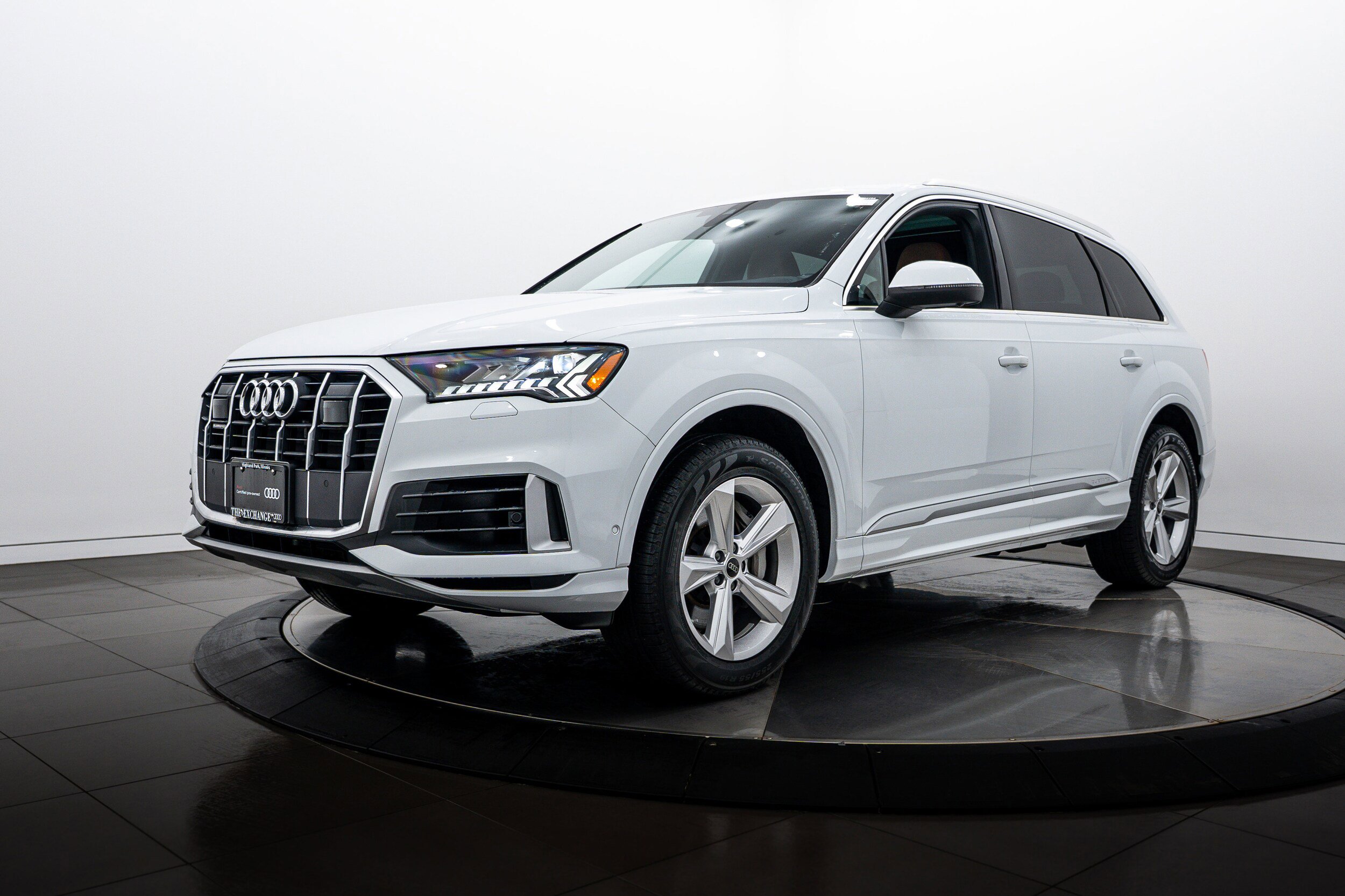 Certified 2023 Audi Q7 3.0T Premium w/ Convenience Package image 7