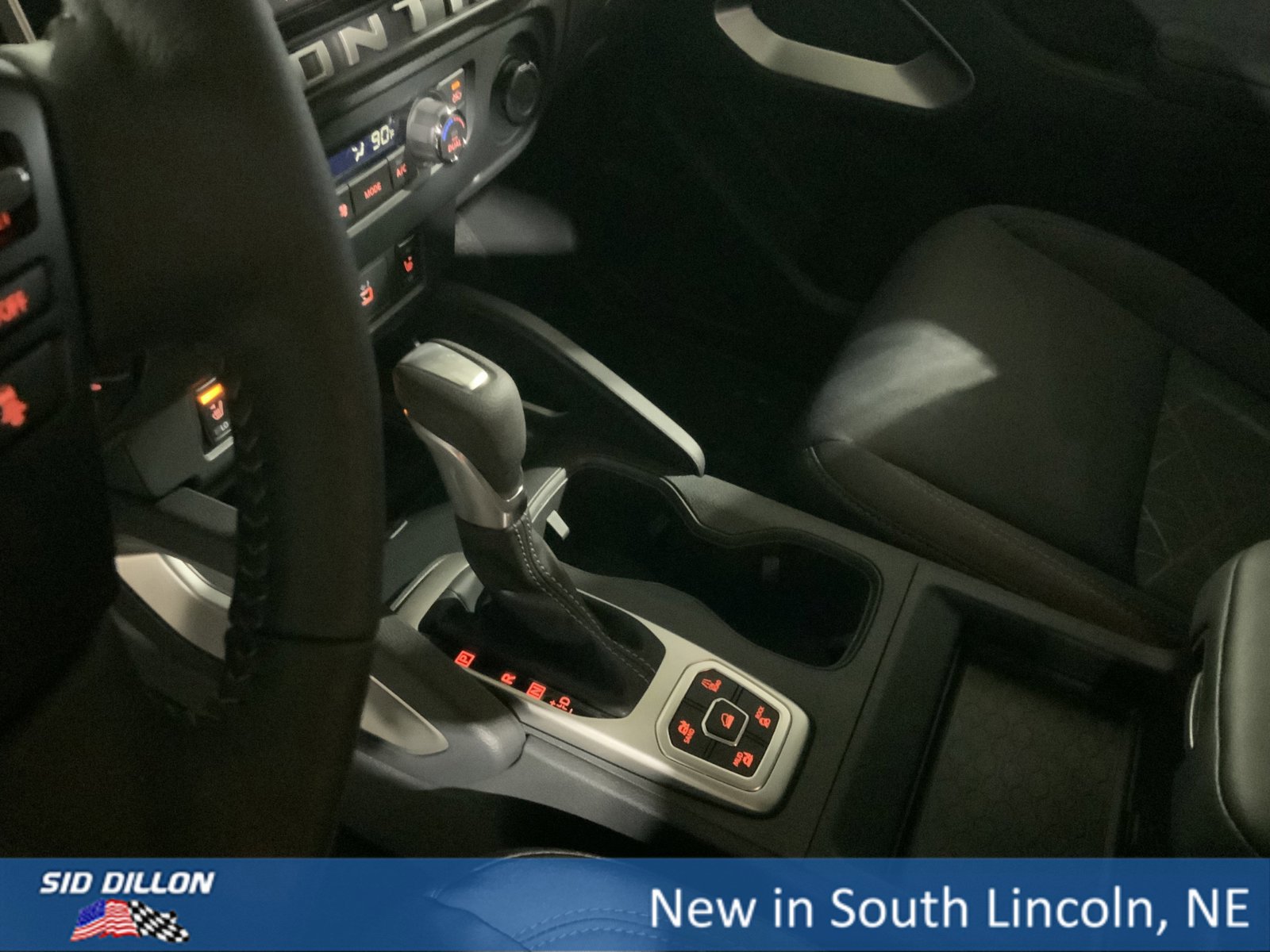 New 2026 Nissan Frontier SV w/ All-Weather Content Package image 8