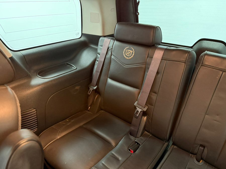 Used 2013 Cadillac Escalade Platinum AWD/4WD image 52