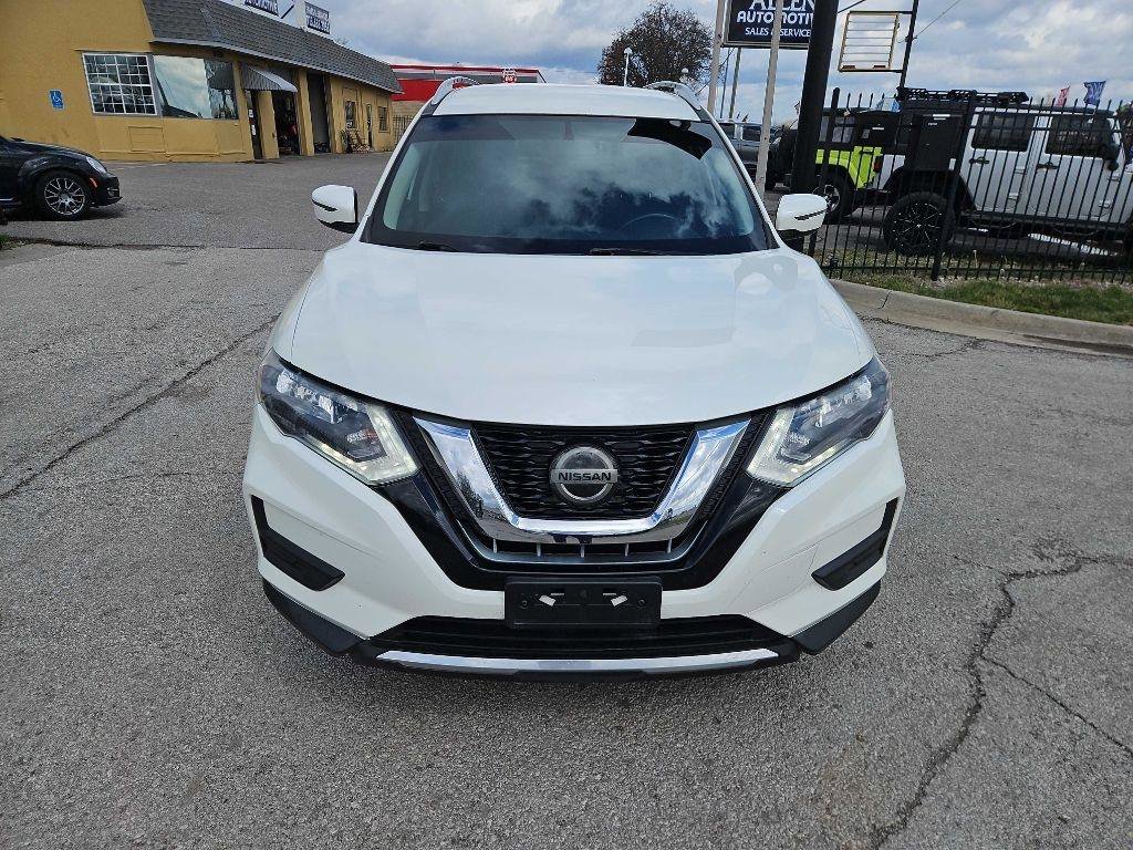 Used 2018 Nissan Rogue SV image 8