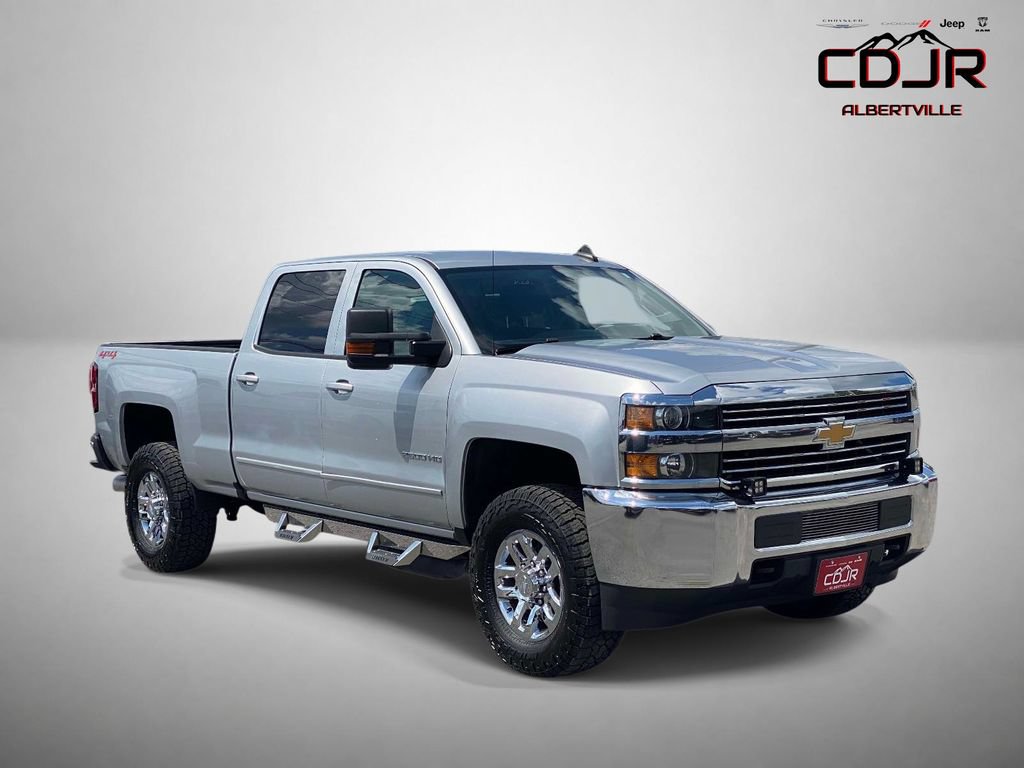 Used 2018 Chevrolet Silverado 2500 LT AWD/4WD image 1