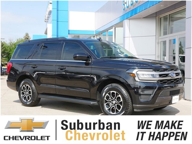 Used 2024 Ford Expedition XLT image 1