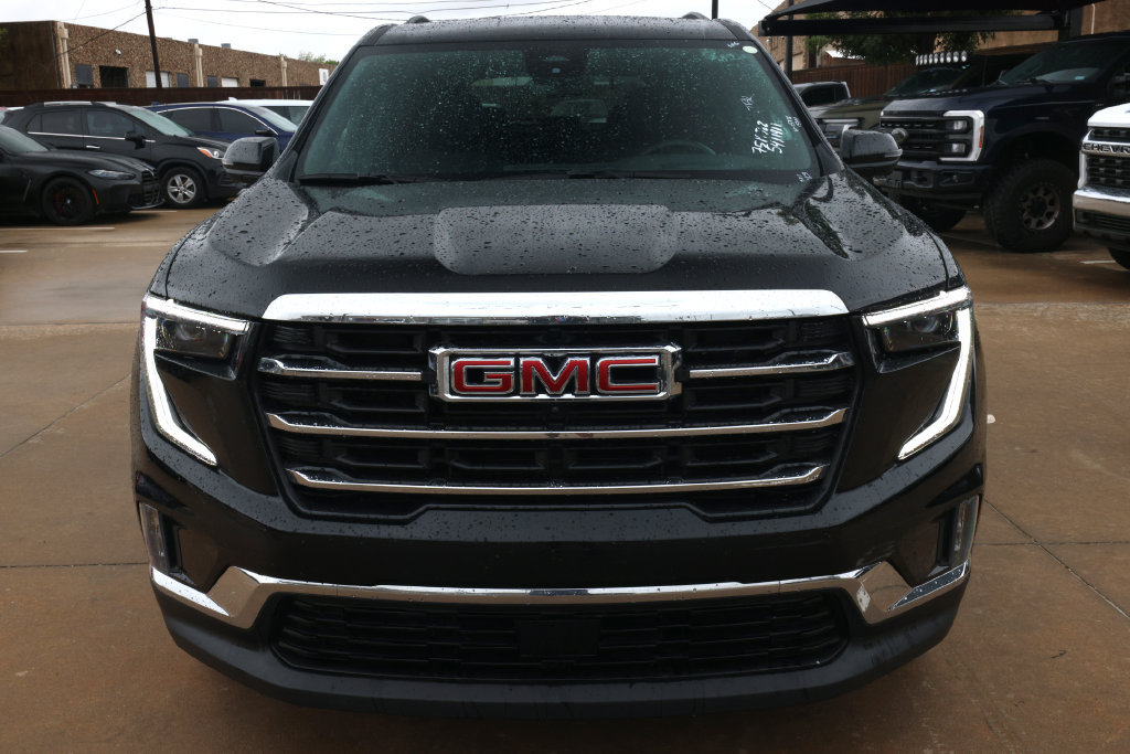 Used 2026 GMC Acadia Elevation w/ Elevation Premium Package FWD image 2